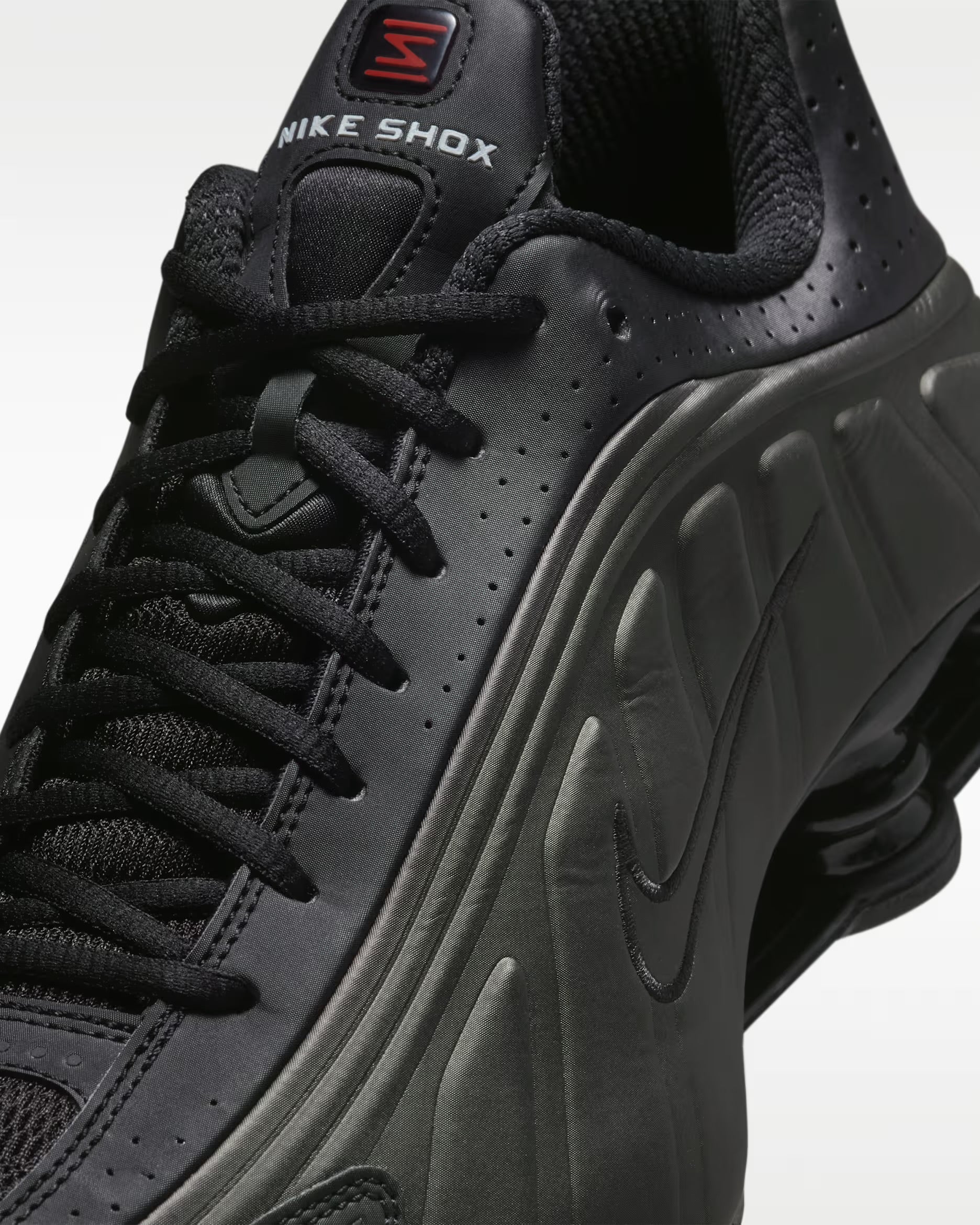 Nike Shox R4 - Triple Black