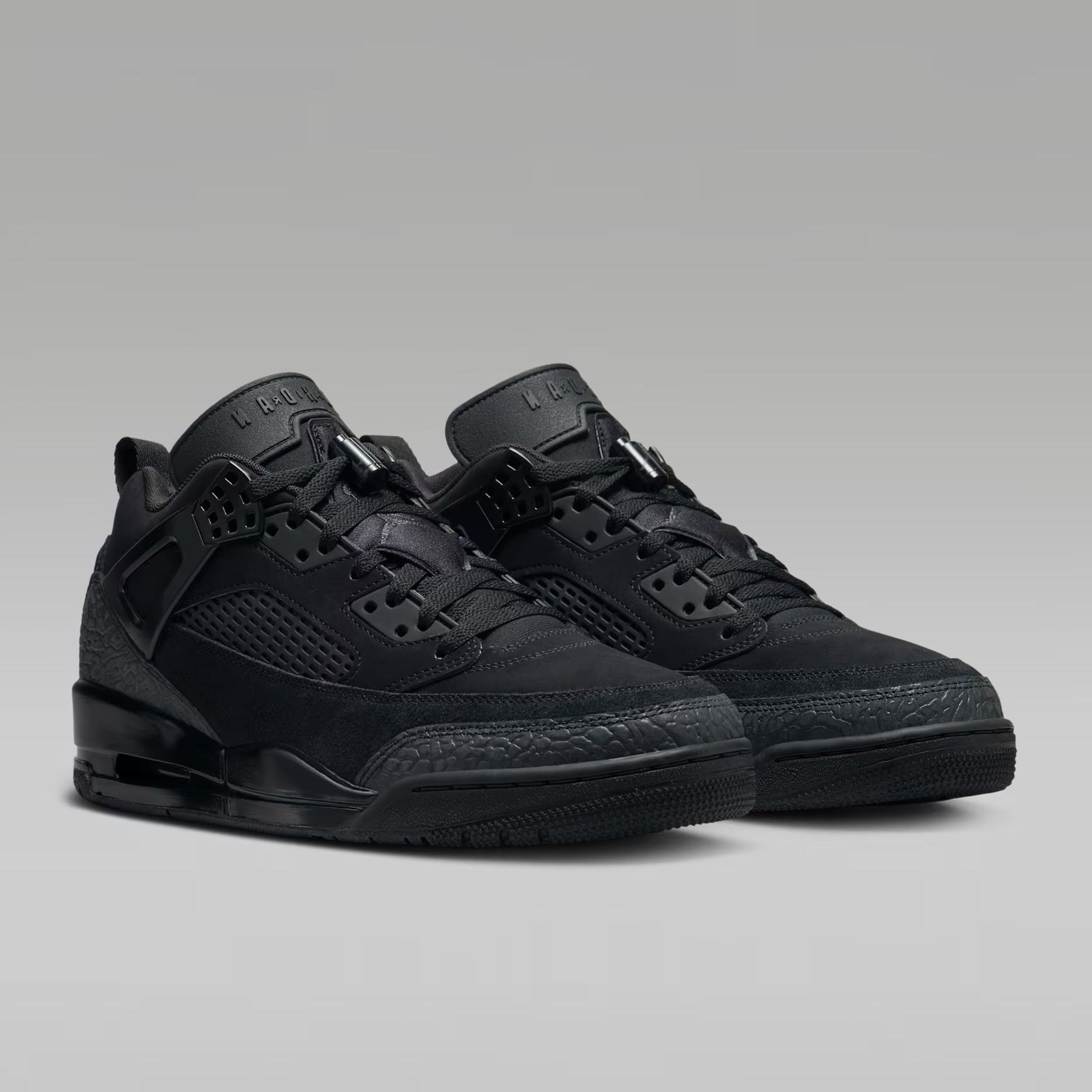 Jordan Spizike Low