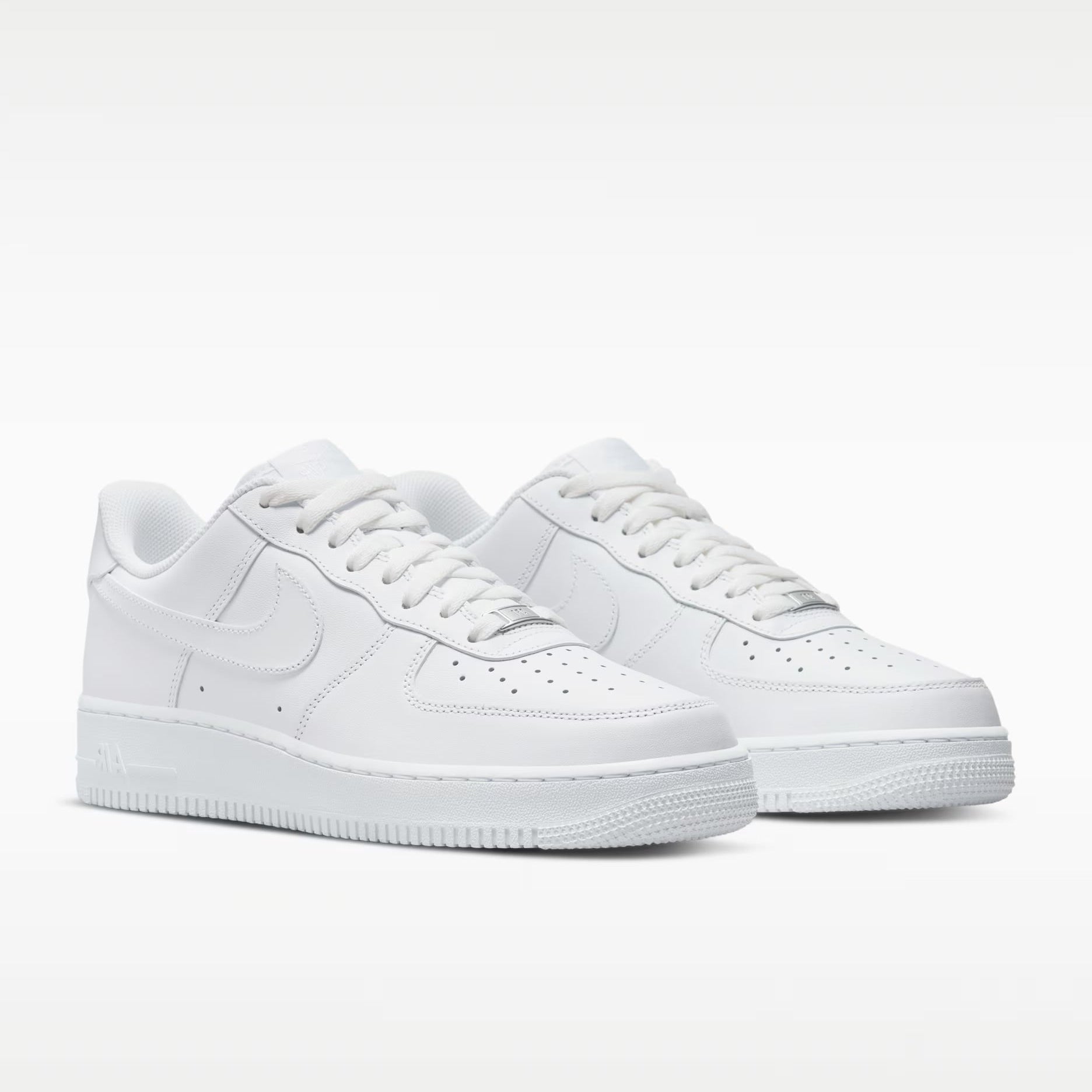 Nike Air Force 1 - Triple White
