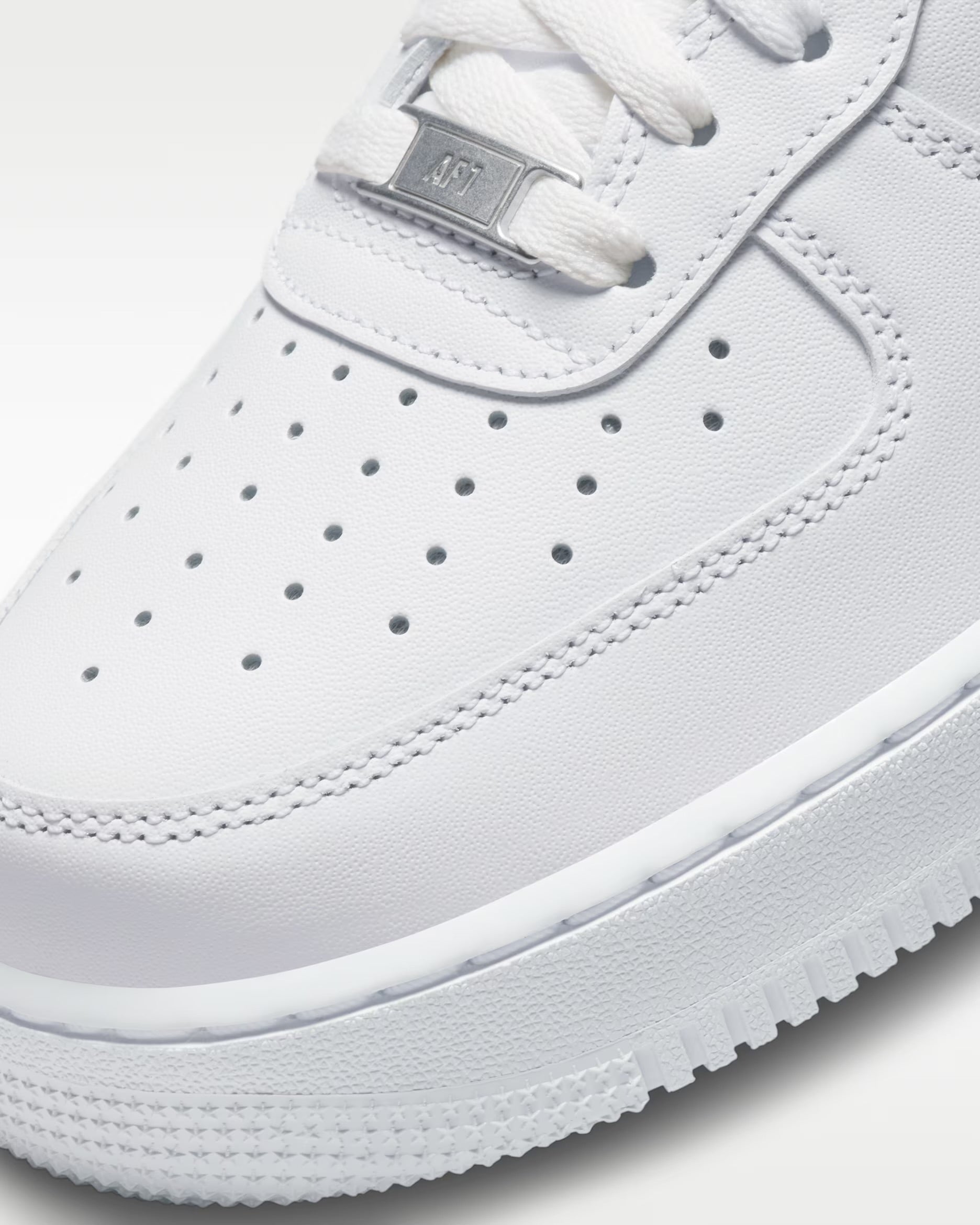 Nike Air Force 1 - Triple White