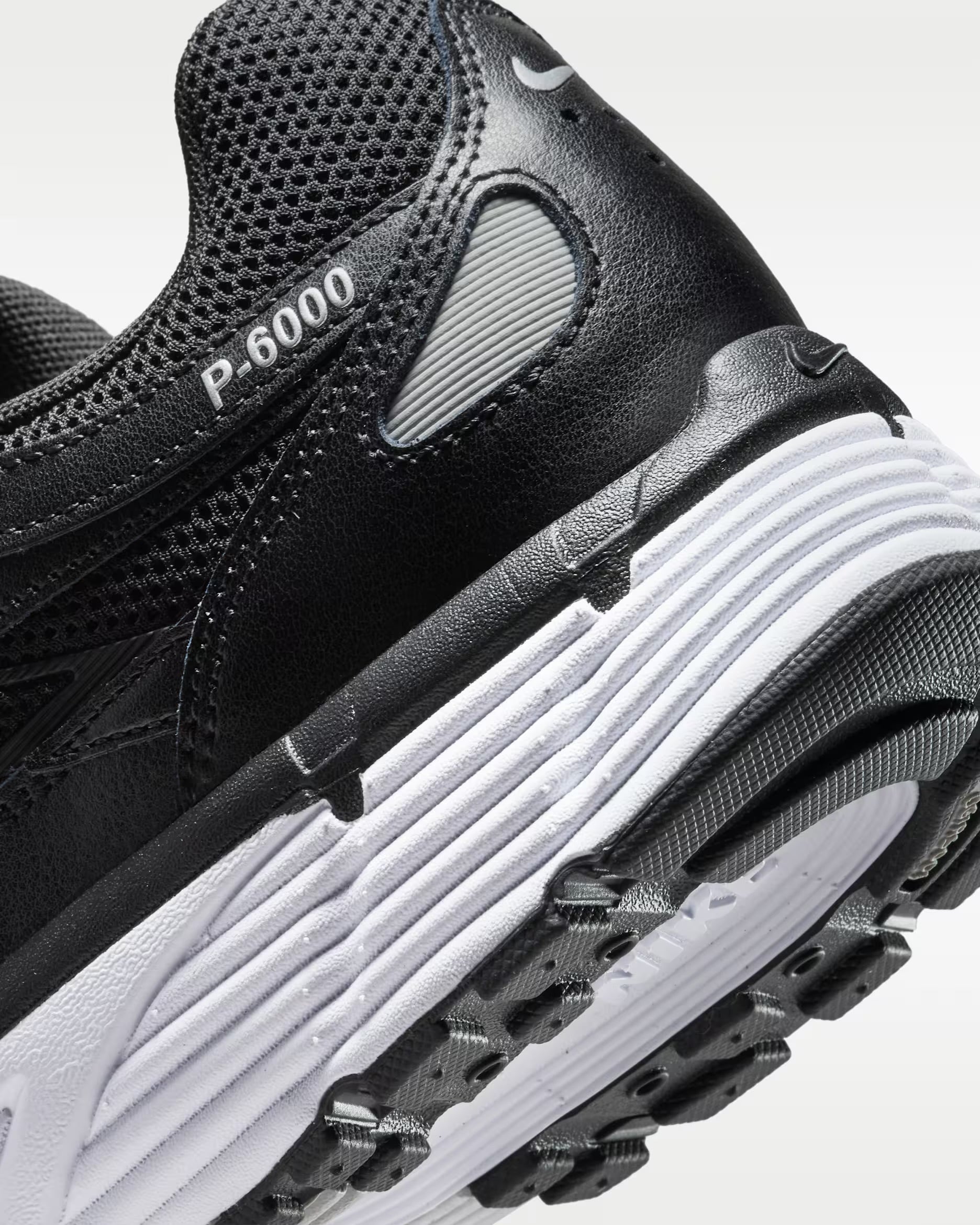 Nike P-6000