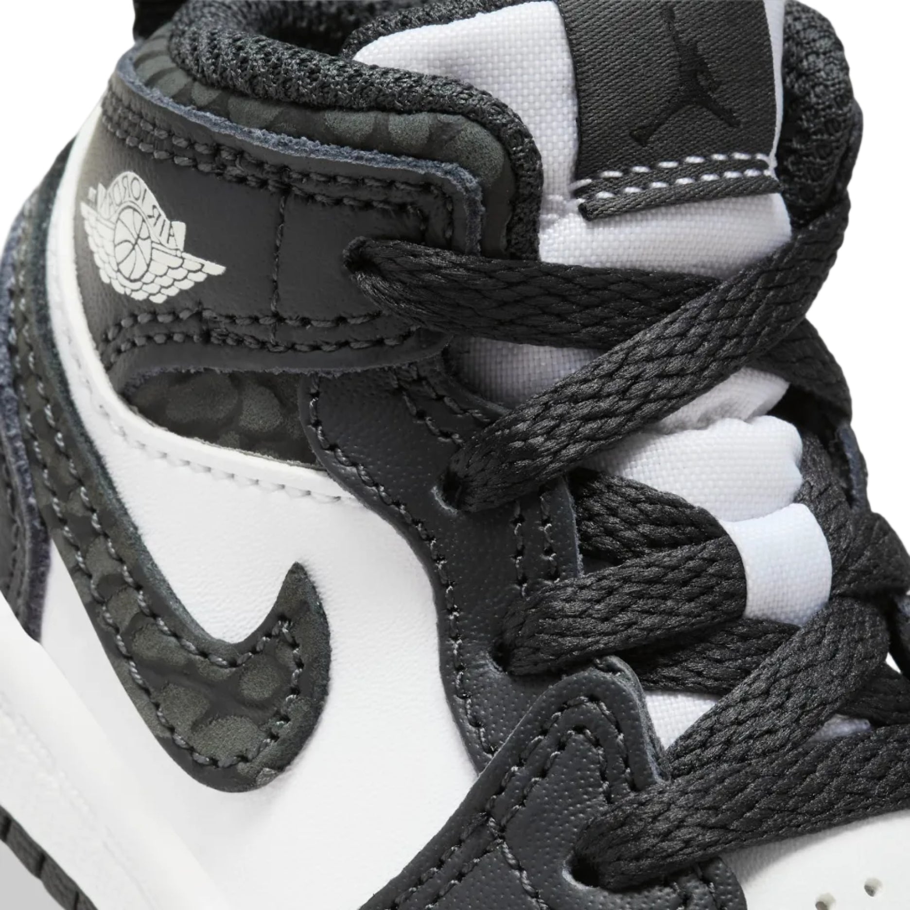Air Jordan 1 Mid SE (Kids)