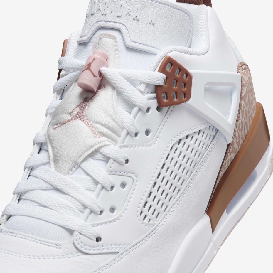 Jordan Spizike Low