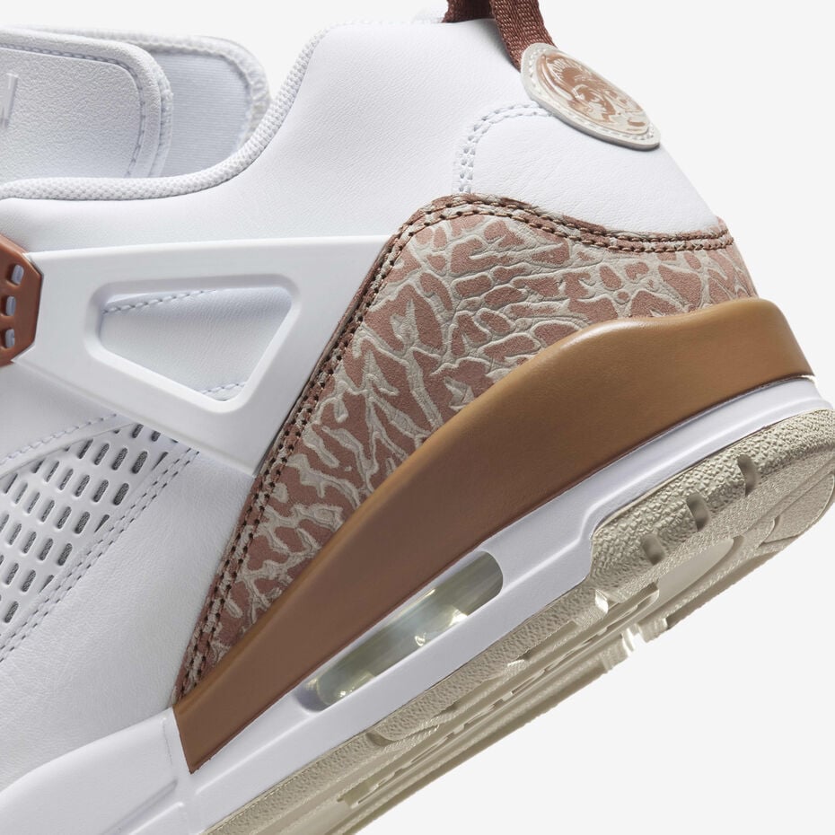 Jordan Spizike Low